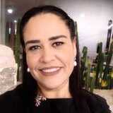 Veja a entrevista com Raízes Digitais, Resultados Naturais: Como Maria Carolina Reinventou o Paisagismo Maria Carolina Silveira Santos 