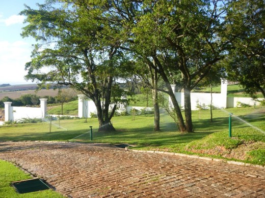 A Paisagista Maria Júlia Ferreira fala sobre projetos de irrigação